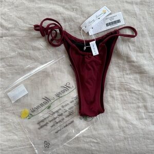 Heavy Manners side tie bottom